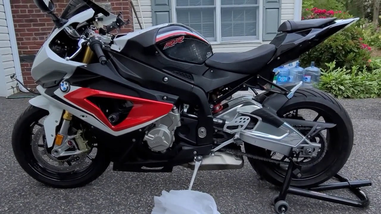 BMW S1000rr Exhaust De cat, Calatylic Converter removal and Mid pipe install - Part 1