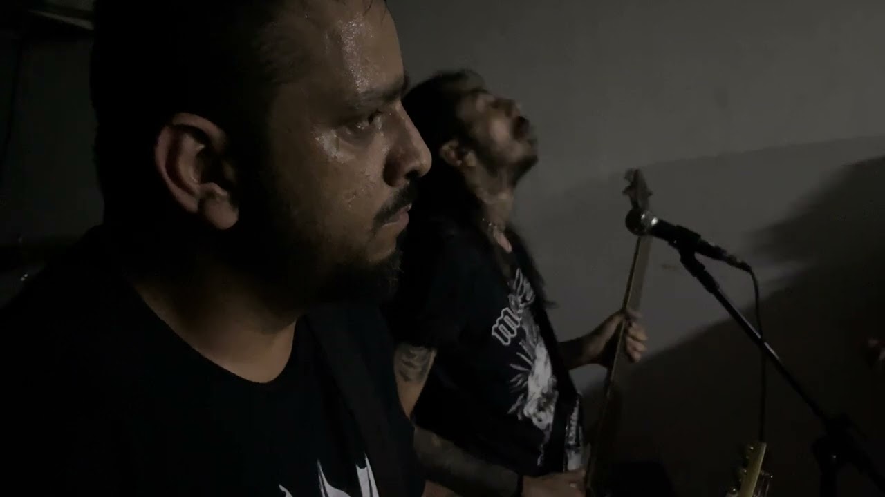 Podridão - Ao Vivo no Albergue do Rock - Duque de Caxias - Rio de Janeiro - Brasil
