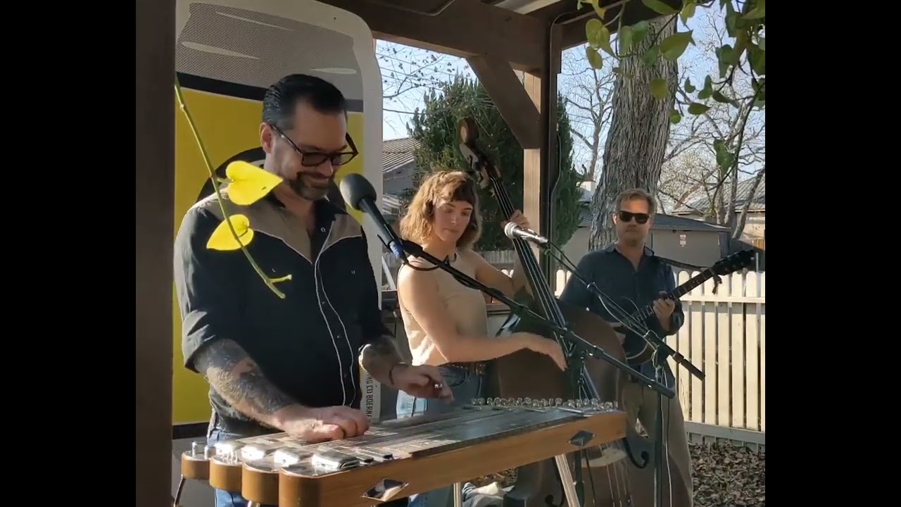 Mai Tai: Hawaiian steel guitar original. 