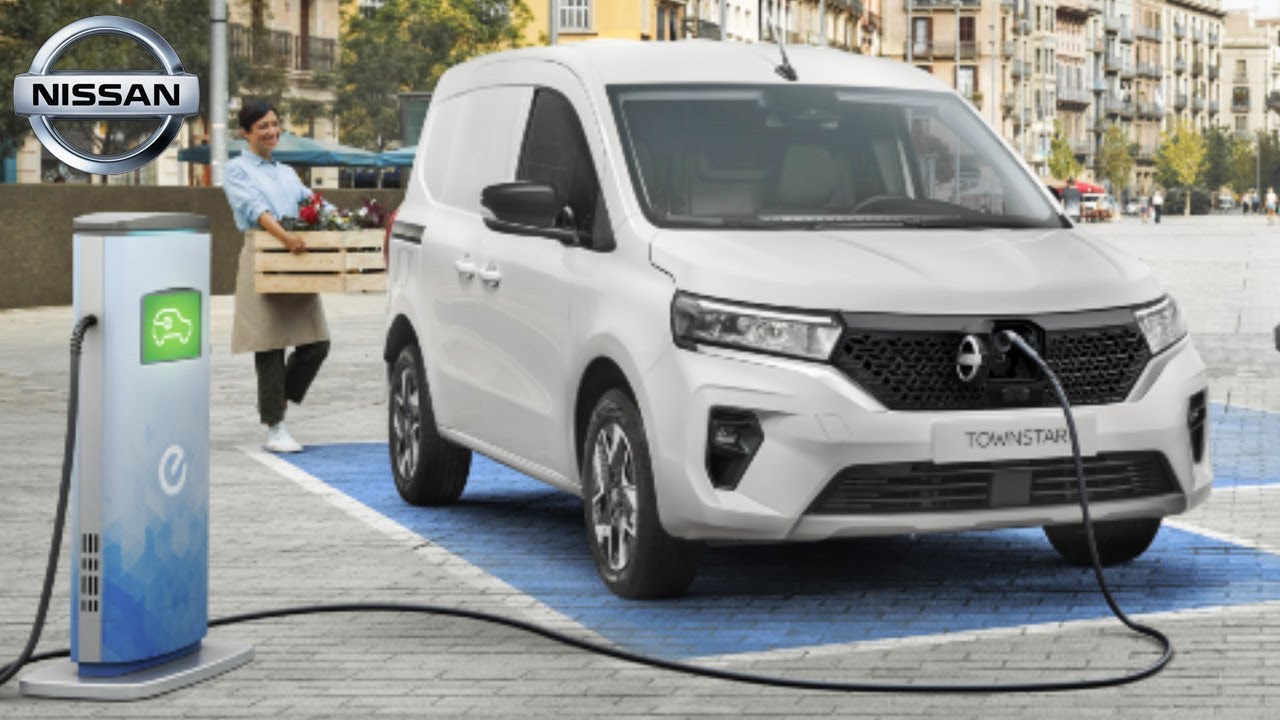 All new 2022 Nissan Townstar, 100% electric
