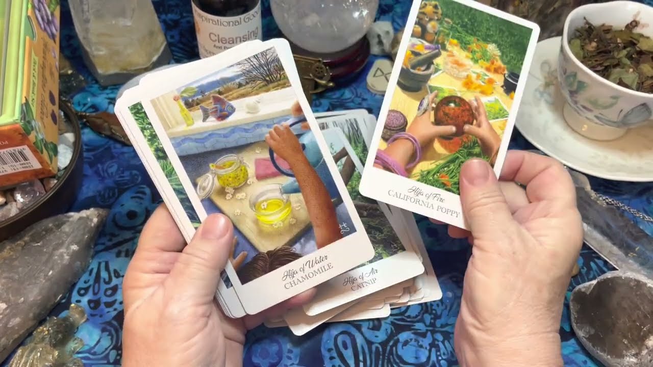 The Herbcrafter's Tarot Cards by Latisha Guthrie Flip Through #tarot #deckwalkthrough #tarotdeck