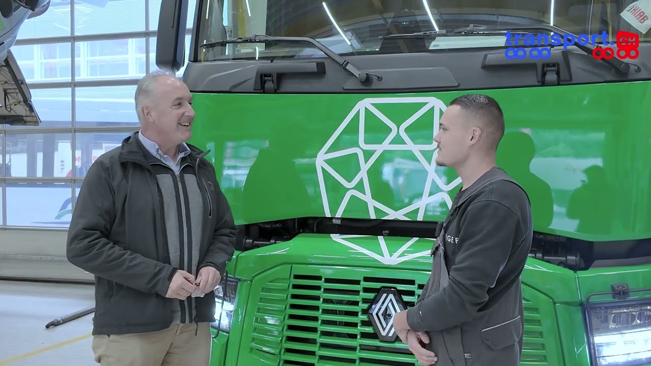 Depuis l&rsquo;atelier : les b&eacute;n&eacute;fices r&eacute;els du camion &eacute;lectrique I Renault E-Tech & Retripa