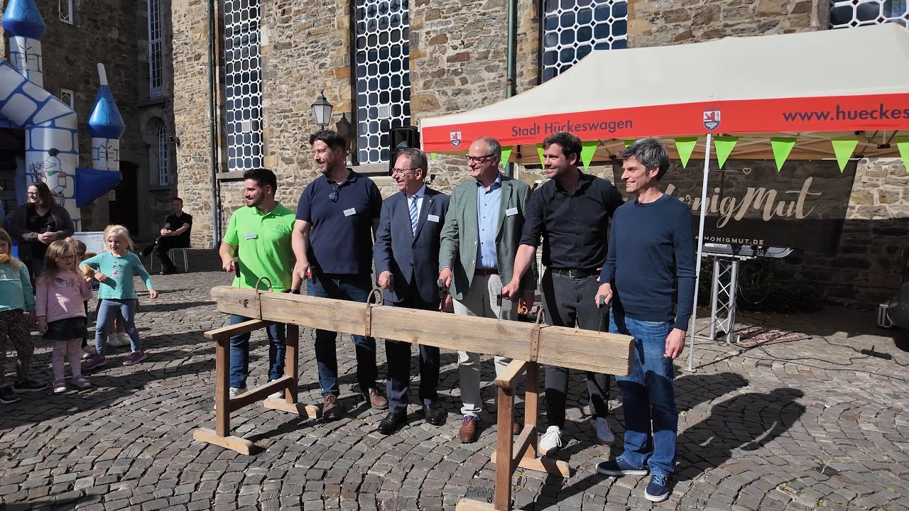 Spatenstich Hückeswagen auf dem Schloß