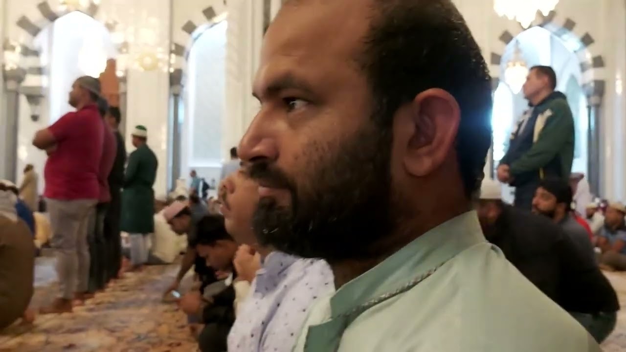 Muscat oman 🇴🇲 azan jumah in grand sultan qaboos masjid