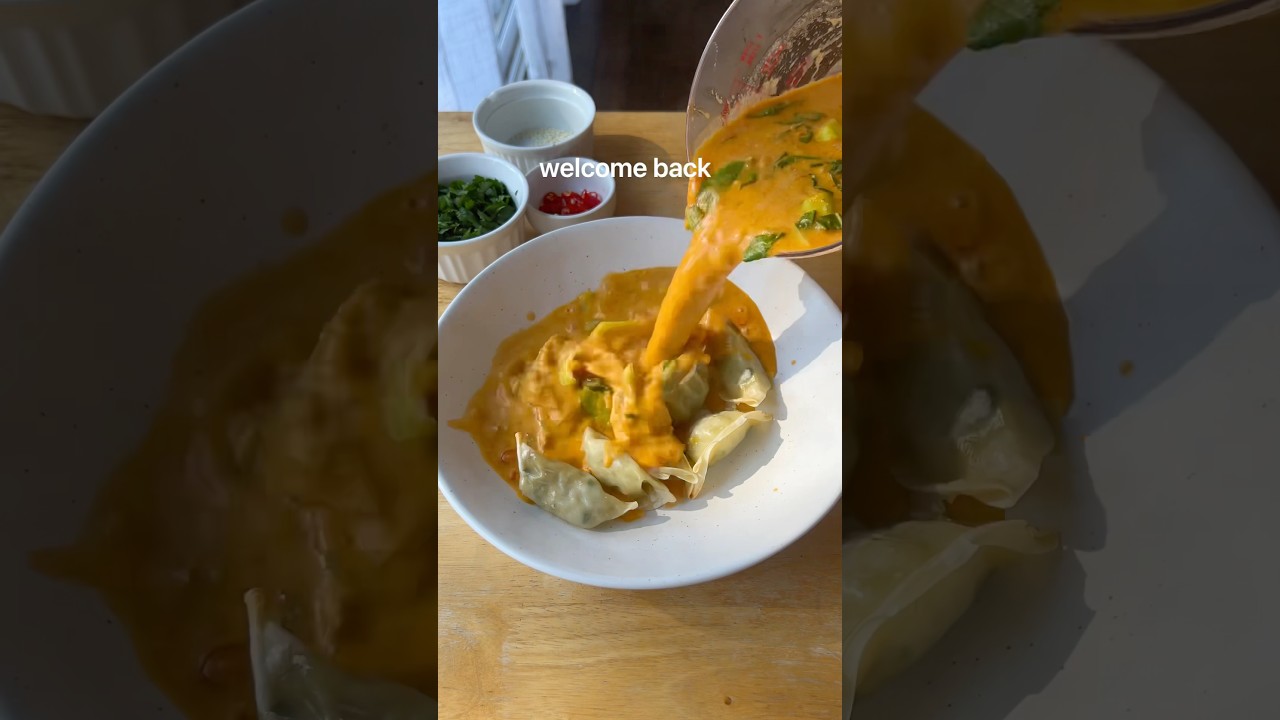 🥟 red curry dumpling soup #shorts #soup