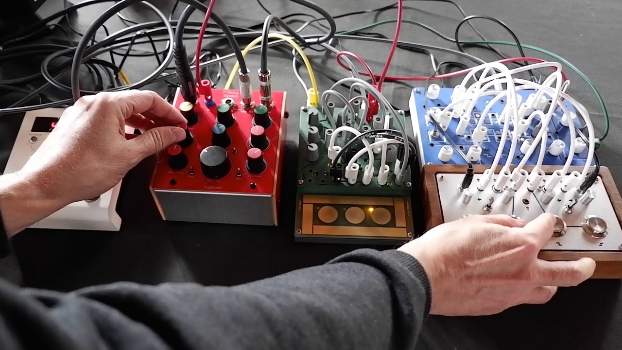 Bugbrand PT Delay with Lorre Mill Playtime