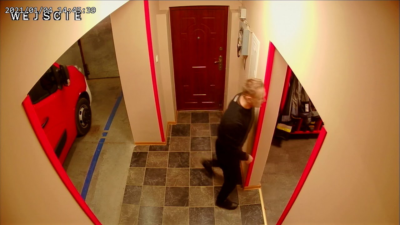 Ochotnicza Straż Pożarna w Mochach - Wyjazd alarmowy [649P12] do pożaru sadzu w kominie