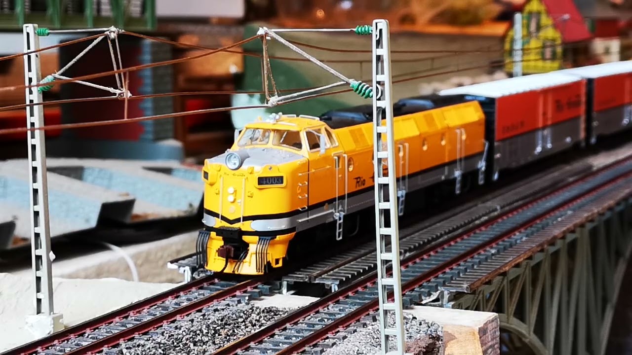 US Modellbahn Loks - Big Boy mit 55 Waggons