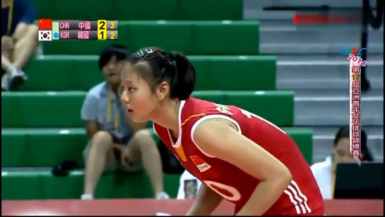 中国女排超话龚翔宇超话【龚翔宇献唱版】2014年亚青赛半决赛决赛  龚翔宇 集锦 PS 前两首小宇主唱，能听得出哪个声线是小宇吗？