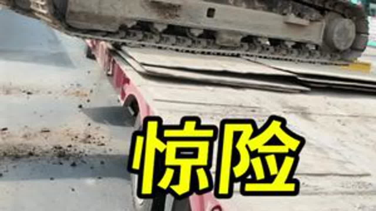 社会的发展始终离不开挖机，所以不要抱怨眼前的现状，只是轮到你登场的时机还未到……加油#挖机装车 #住友挖掘机 #技术分享 #老师傅就是老师傅