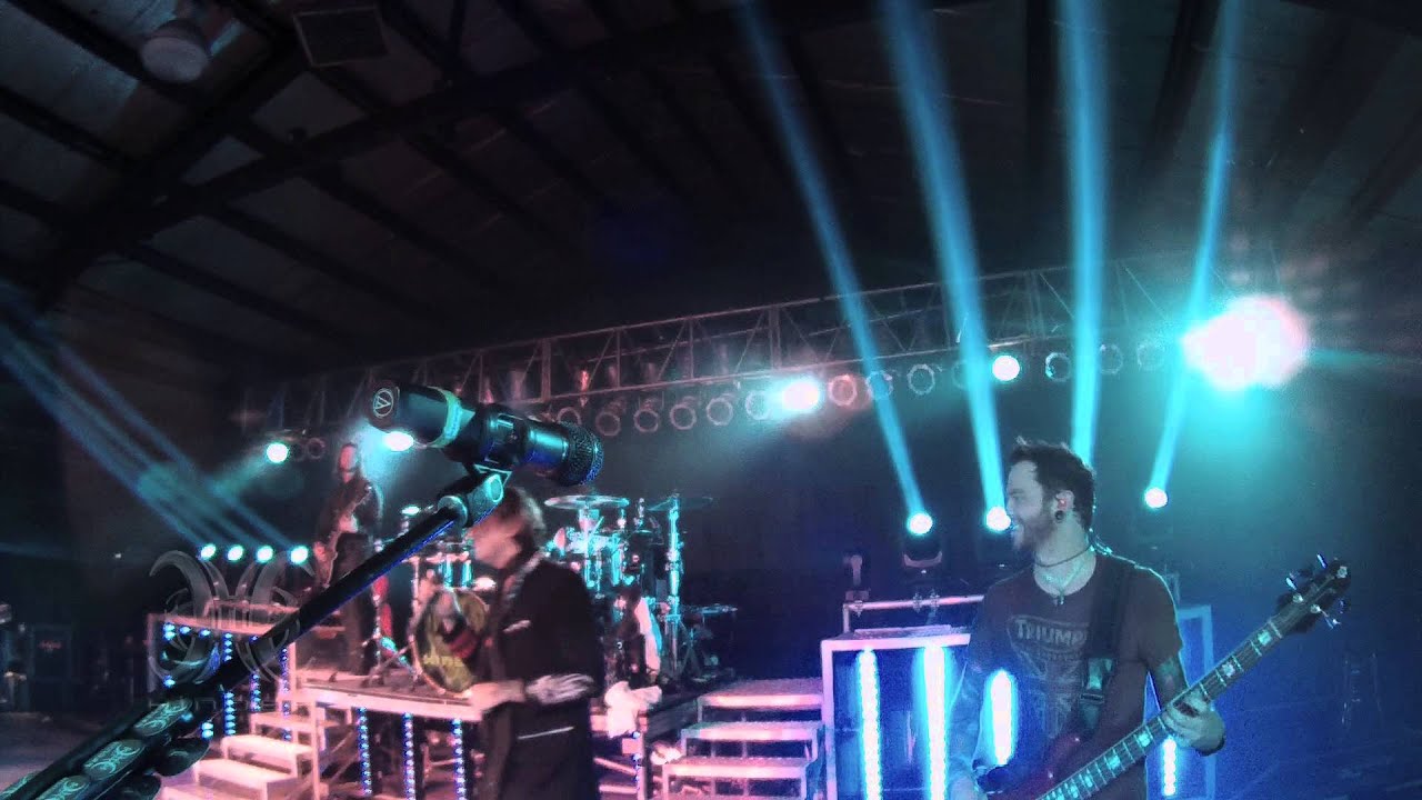 Hinder WFS Des Moines 2013 10 Room 21