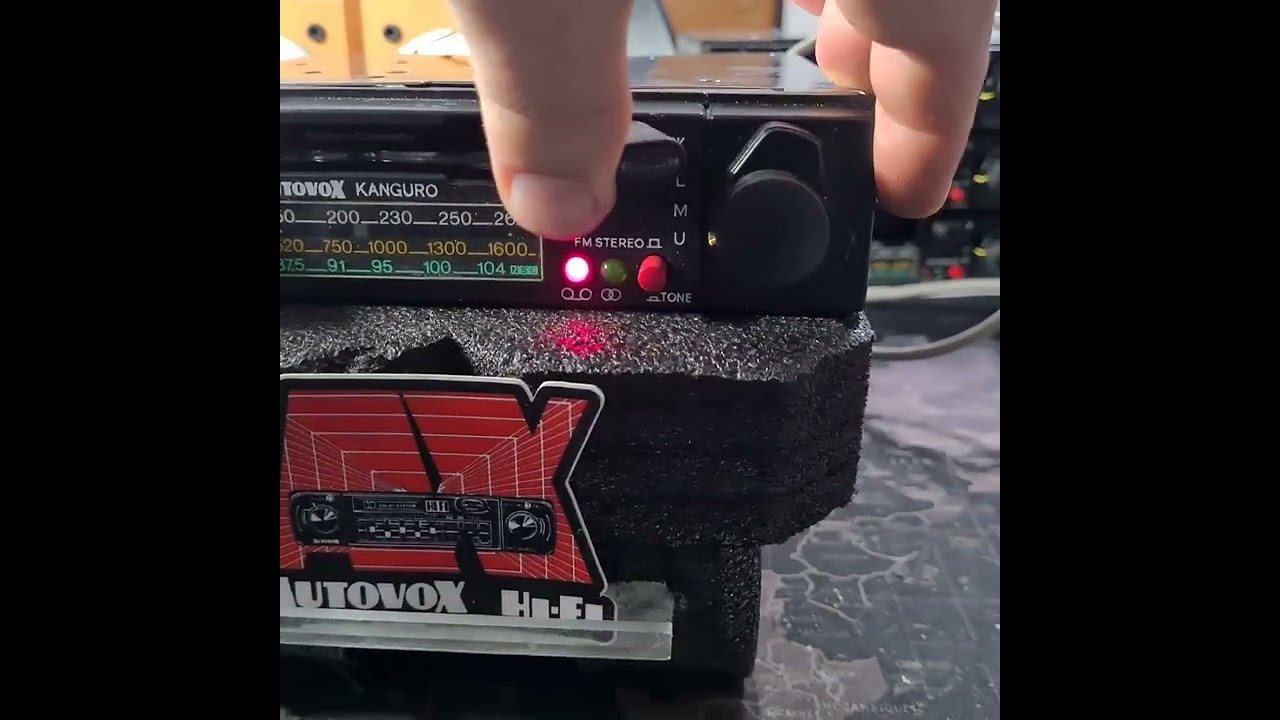 Okydoky Car Radio Vintage - Autovox Kanguro 18