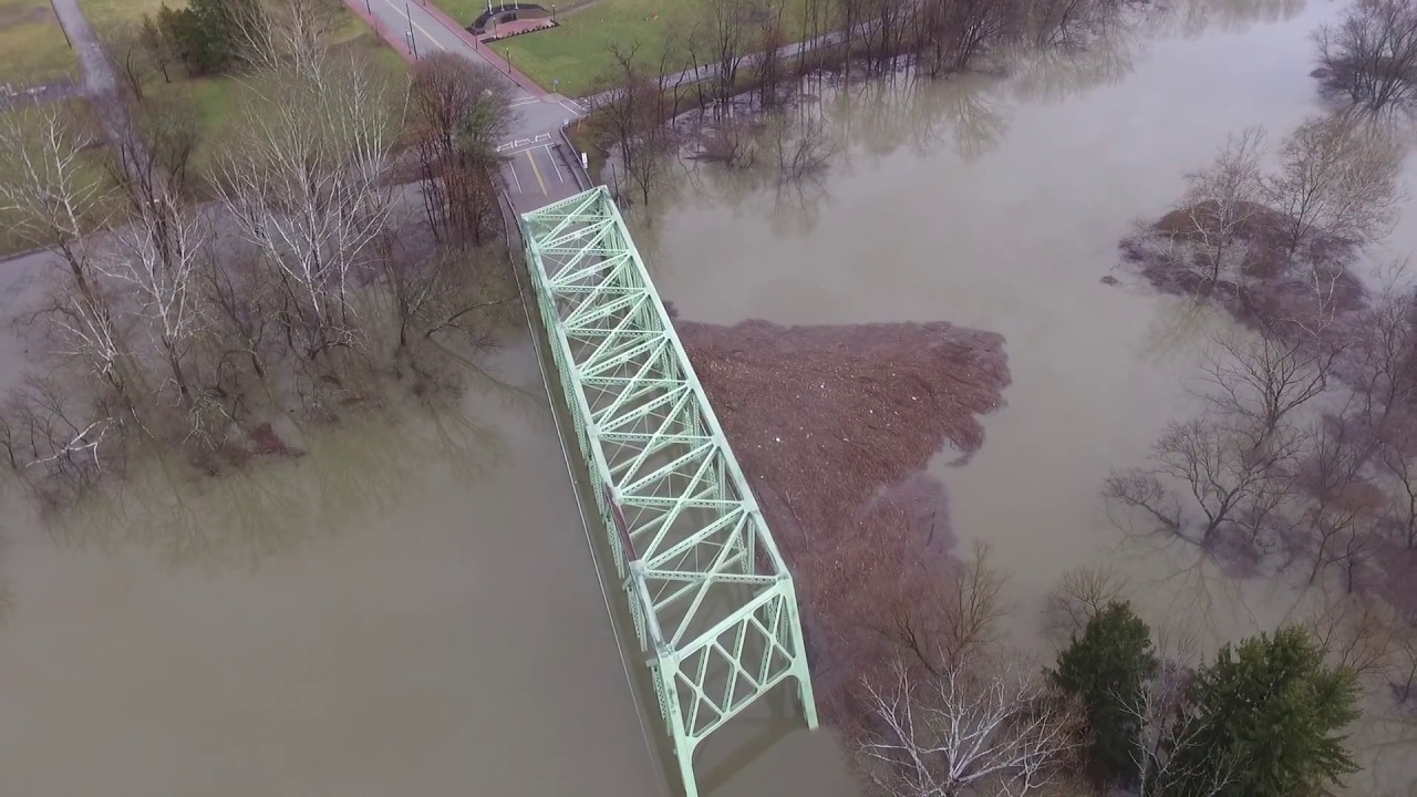 Phantom 3 flying over Blairsville PA,  flooded out bridge