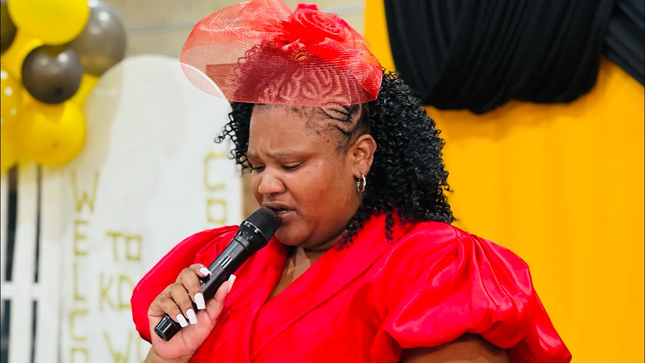 Lady Apostle Ndinisa | Inkazimulo yakho igcwele | Worship | 