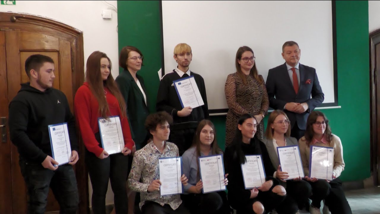 Krzyżowice: uczniowie i nauczyciele podsumowali praktyki zawodowe w ramach programu Erasmus+