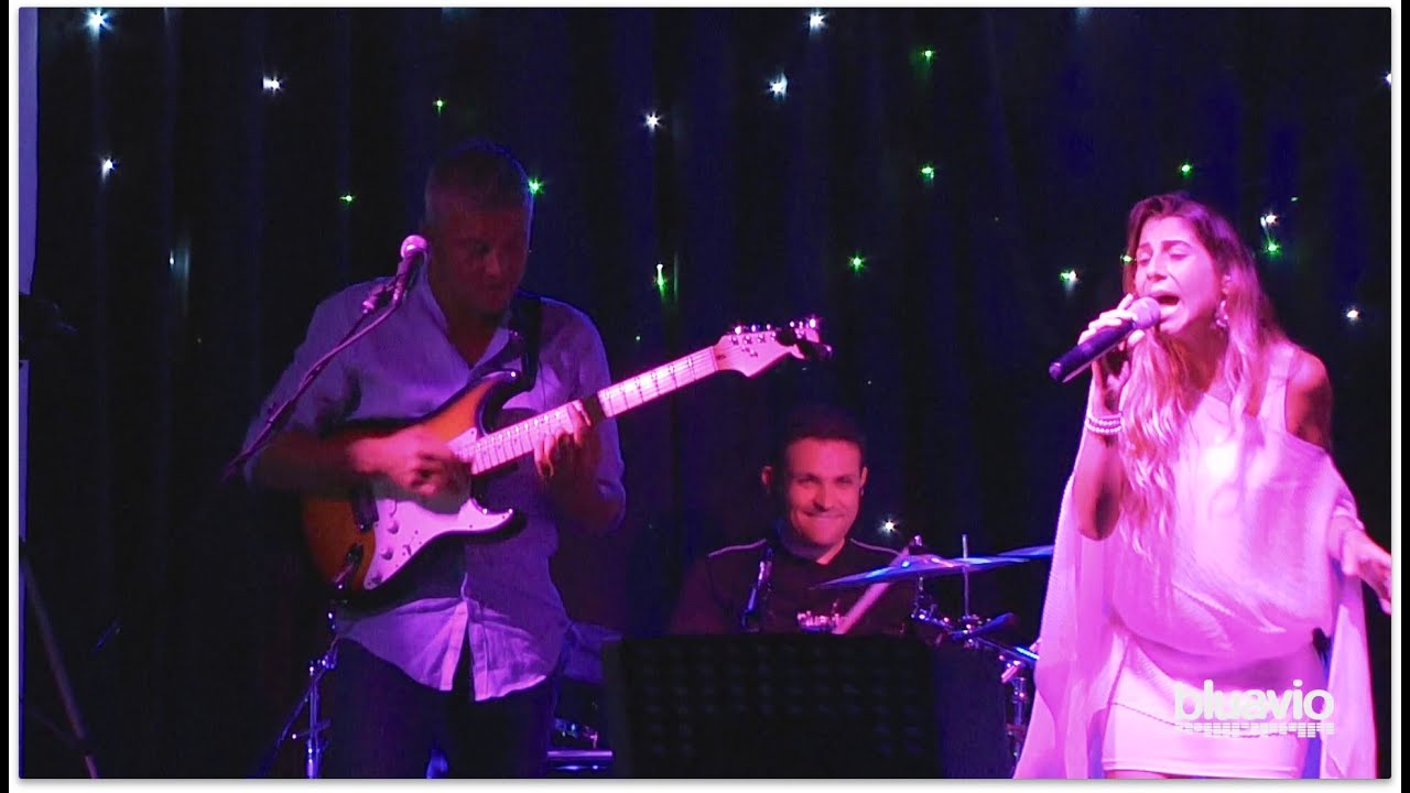 All around the world / The real thing  (LISA STANSFIELD COVER) BLUAVIO Live