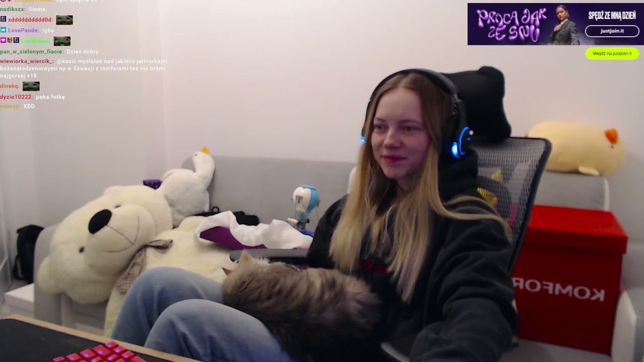 ELMO ENCOUNTERS A HACKER!! | EASY AMONG US WIN! | Daily Among Us Moments!