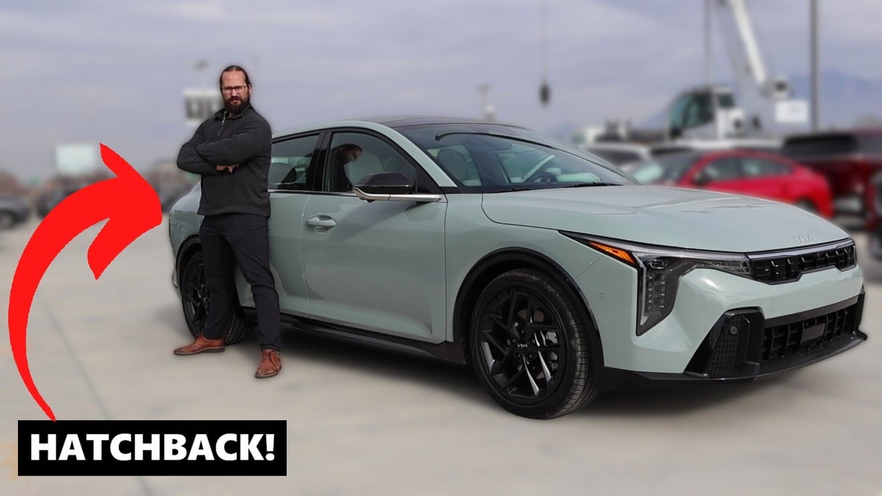 Honda and Toyota are COOKED! //2026 Kia K4 Hatchback//