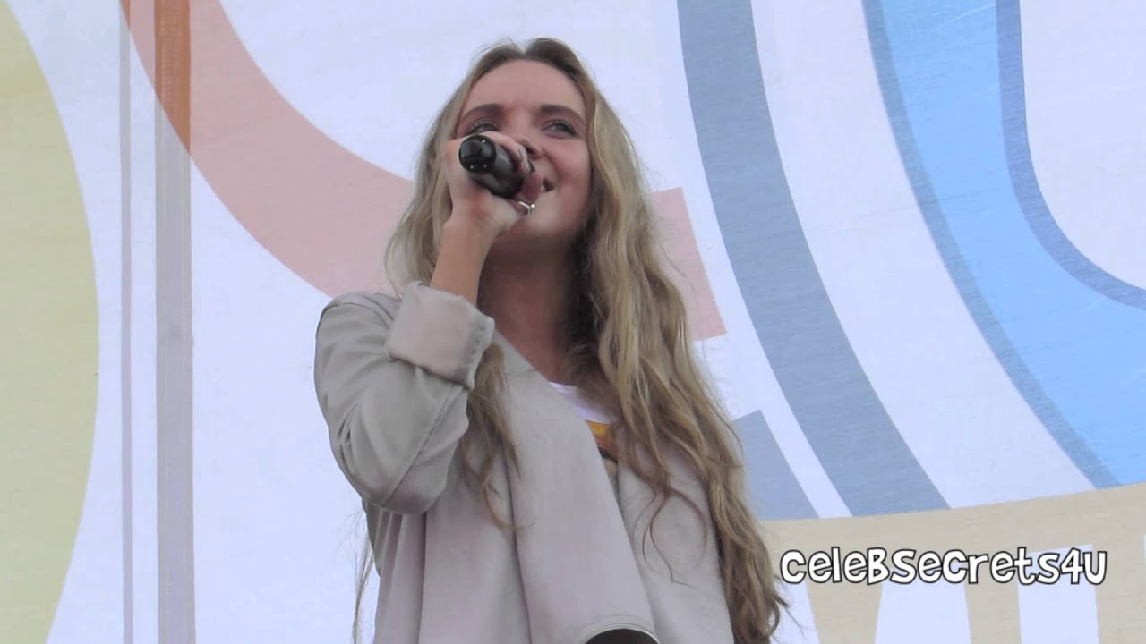 Danielle Bradbery - 