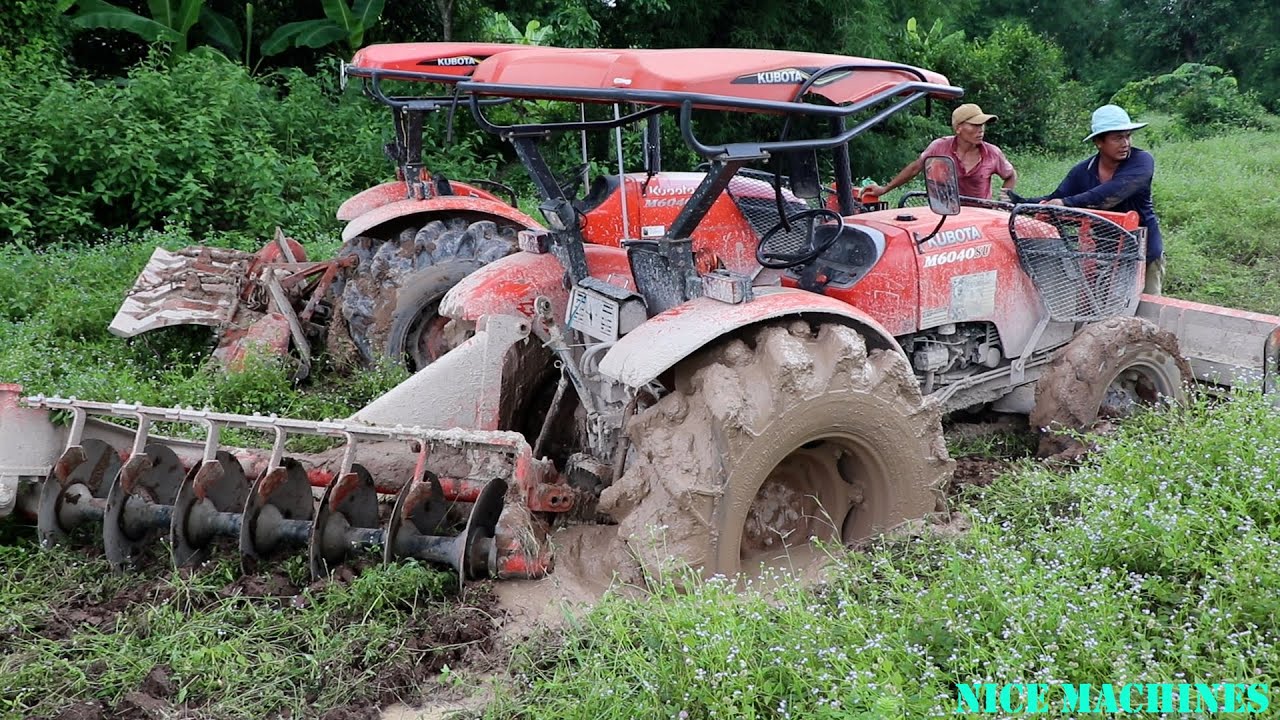 Heavy Tractor Stuck In Deep Mud Video! Recovery Two Tractor Stuck From Mud Pit