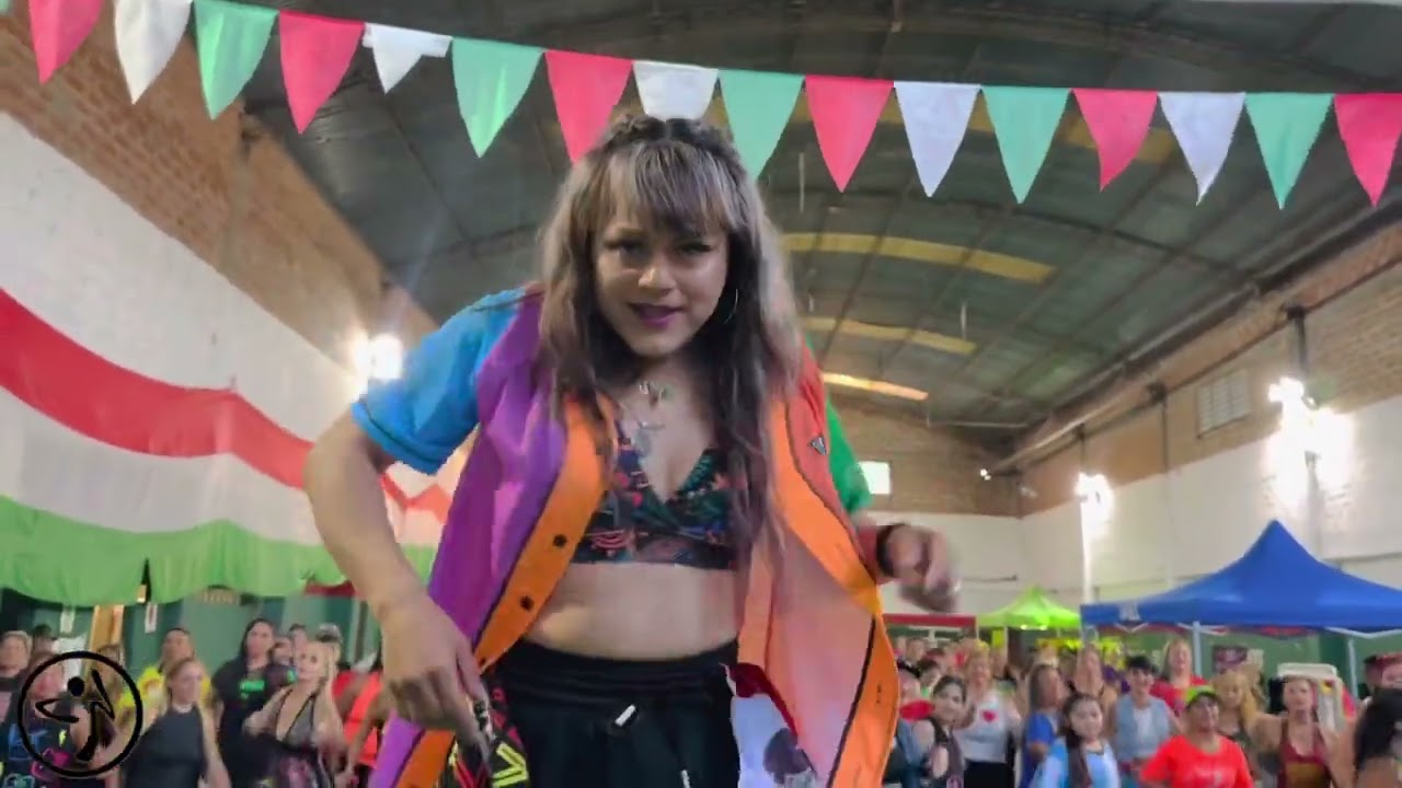 No me dejes nunca- Cumbia 💃 ZumbaChoreo 💃 NatalieBarrera