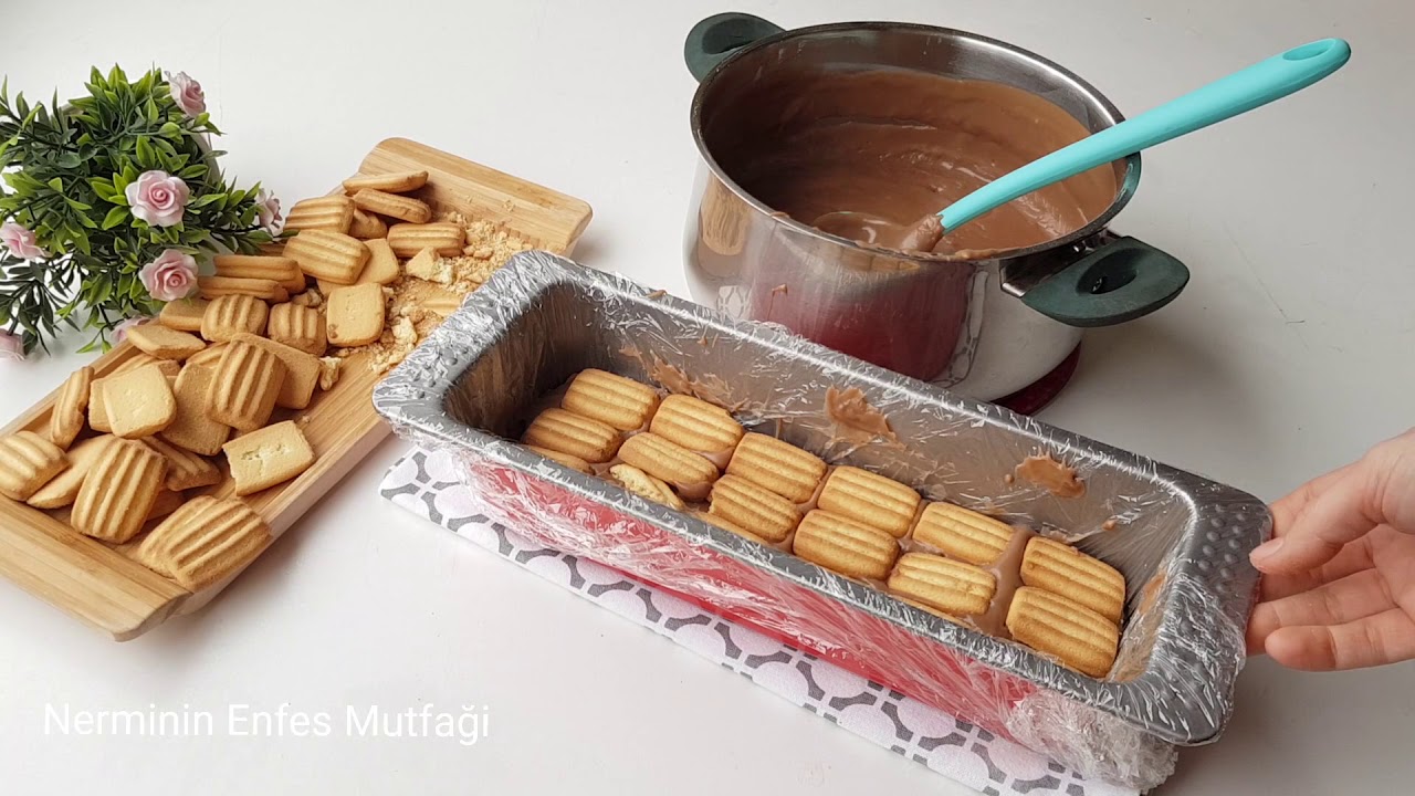 Görünüşüne Aldanmayın sadce 10 dakika İçinde Hazırlayacağınız Bebe bisküvili Pasta 😍