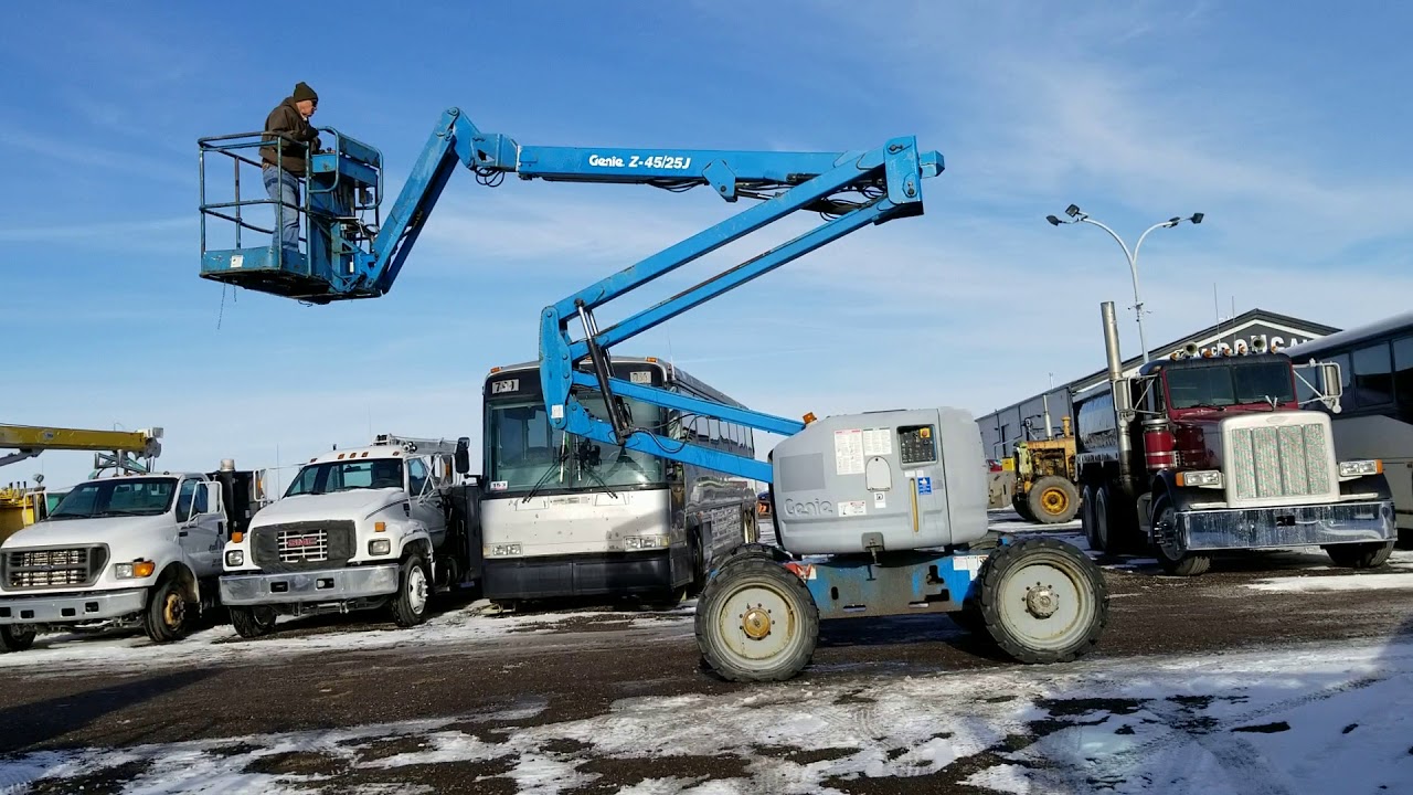 2005 Genie Z-45125 Man Lift