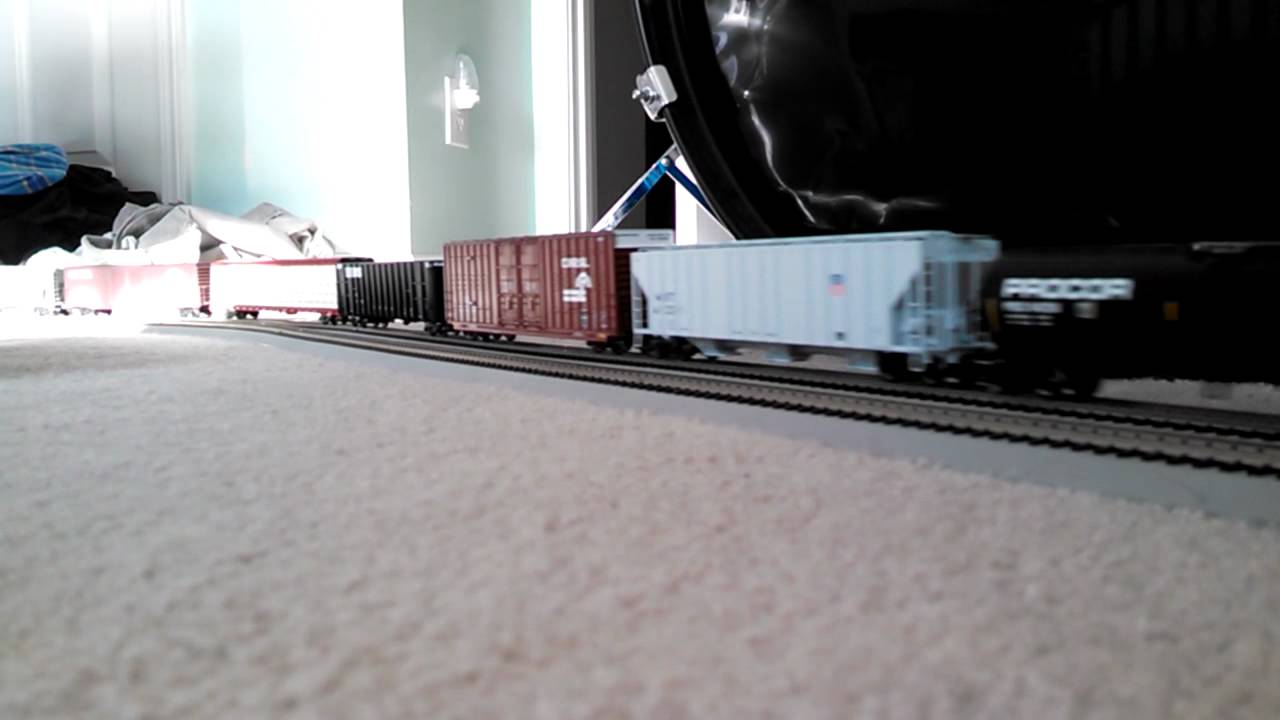 My new HO scale Kato CR SD80MAC 4100!