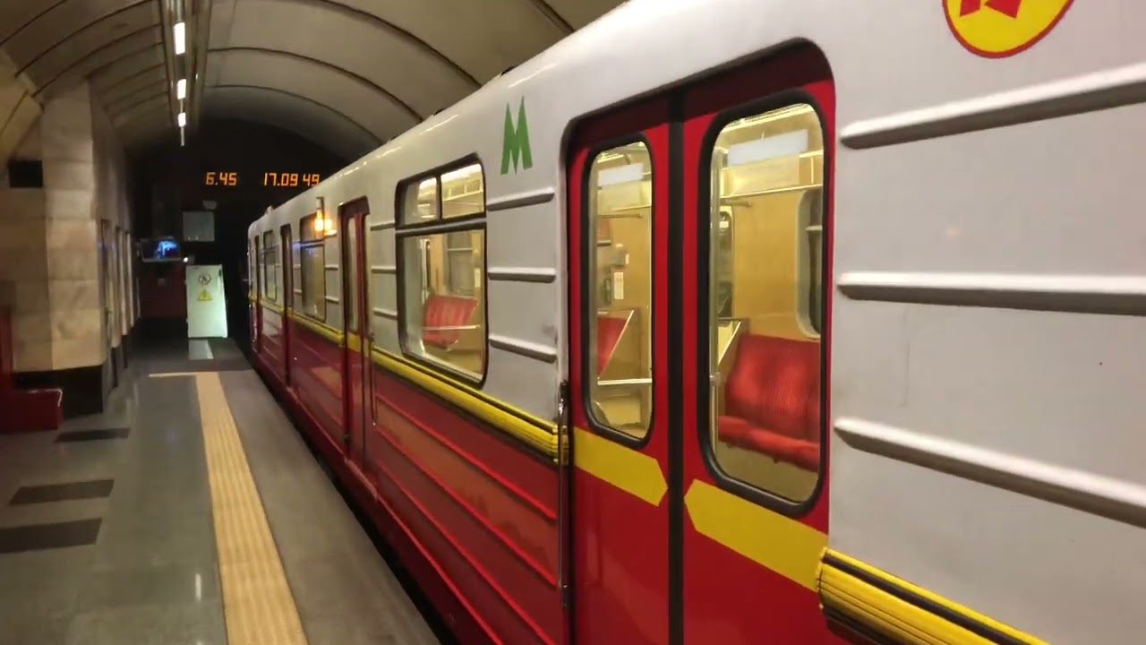 МЕТРОПОЇЗДИ з Польщі у Києві