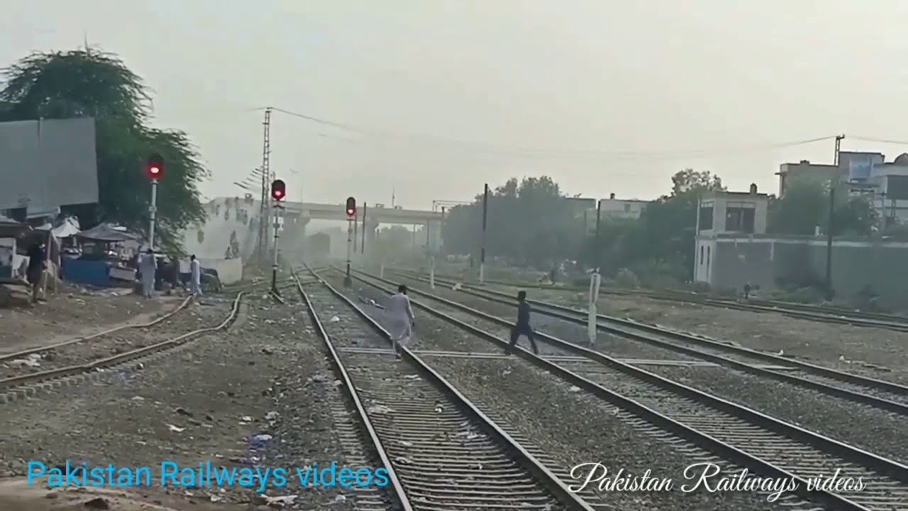 5Up Greenline |5UP Greenline  Express| 2Down Khyber Mail|Amazing Pakistan Railways|