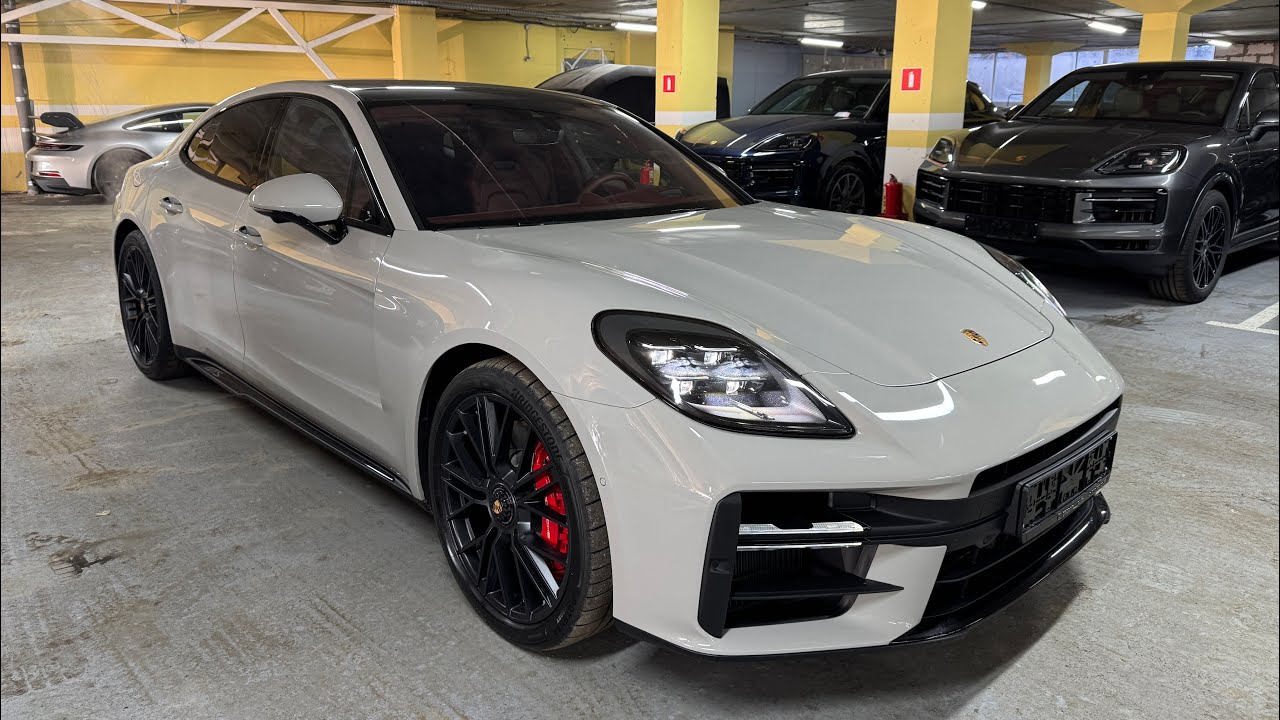 Porsche Panamera GTS 4.0t-500лс, 2024г, цена 31.000.000 рублей.