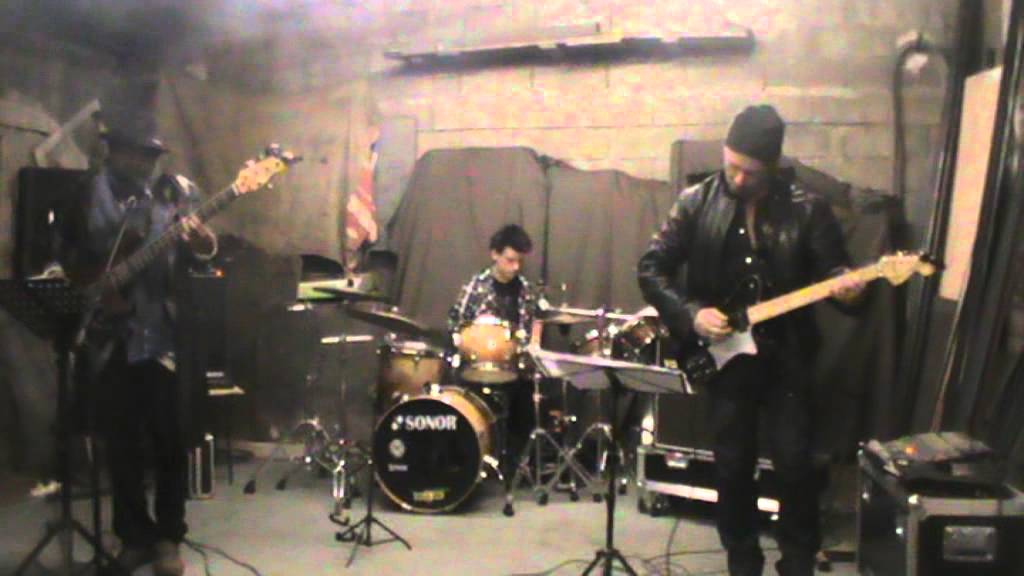 R&eacute;p&egrave;te Groupe : EVA