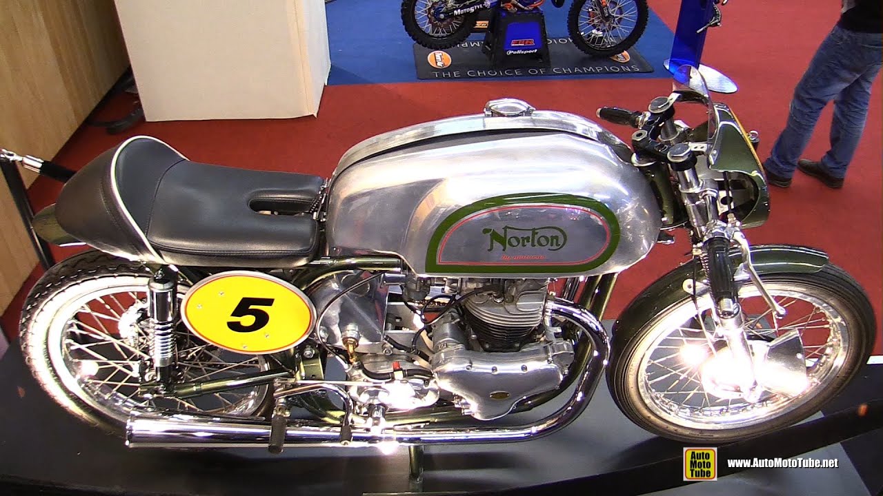 1955 Norton 500 Model 7 - Walkaround - 2015 Salon de la Moto Paris