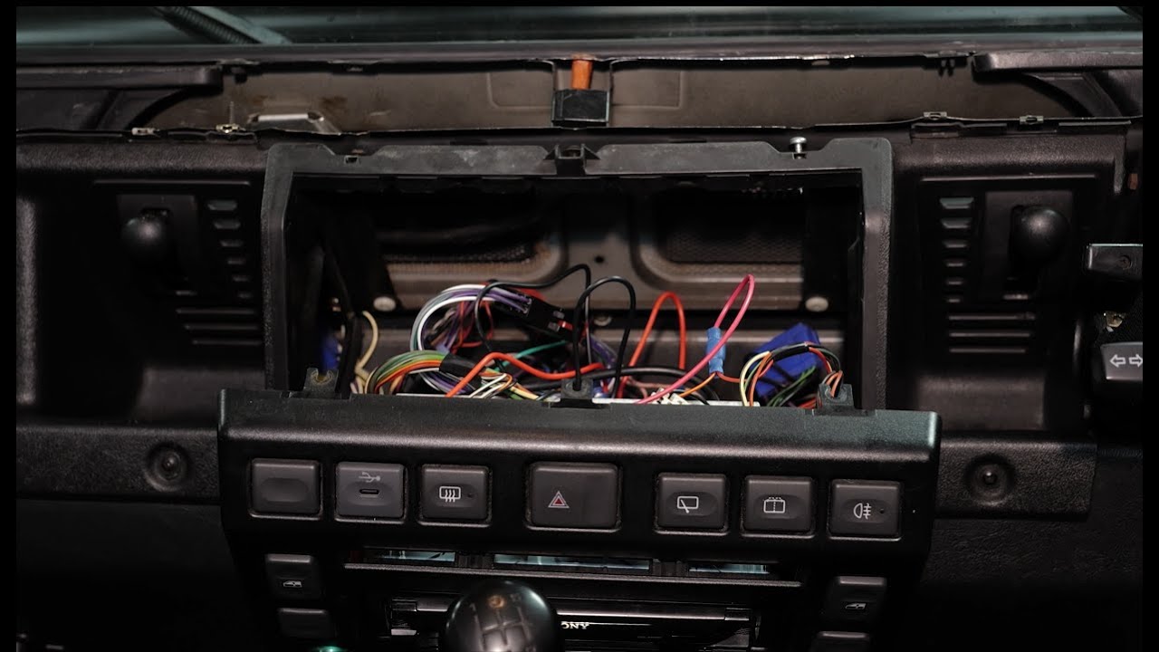 Taking dash out of Defender TD5