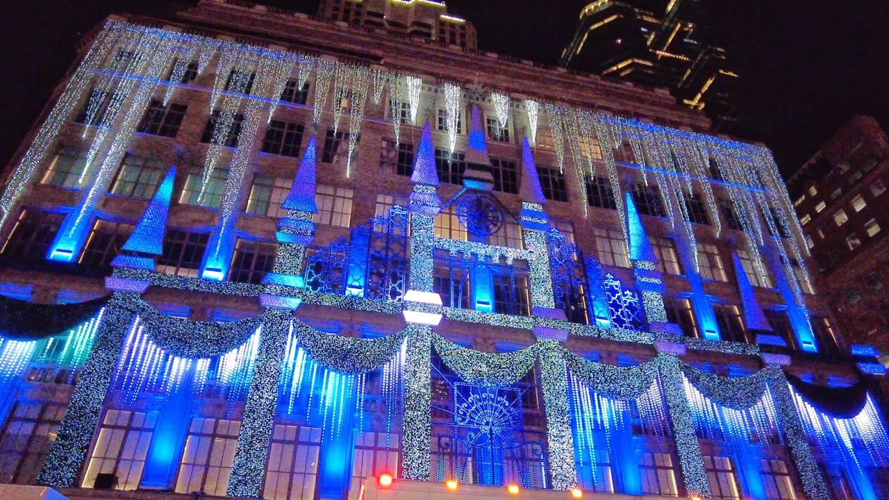⁴ᴷSaks Fifth Avenue Holiday Light Show 2021 & Saks Fifth Avenue Holiday Windows 2021 ✨