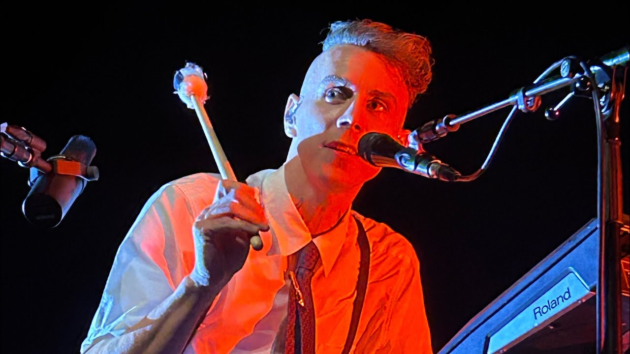Asaf Avidan - Bang Bang - Barcelona - October 6th 2023