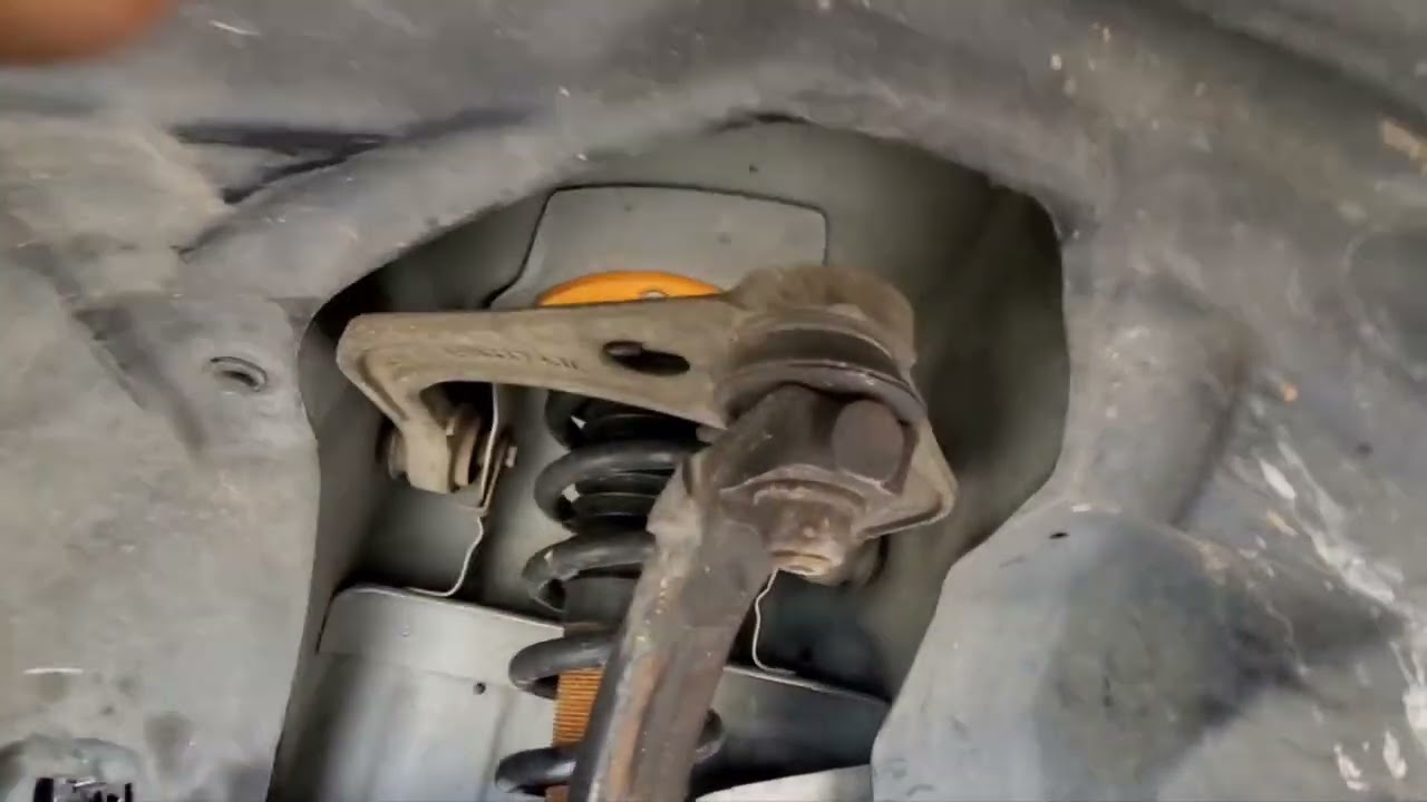 09 Challenger RT 6speed, Pt . 1 Front Suspension Rebuild