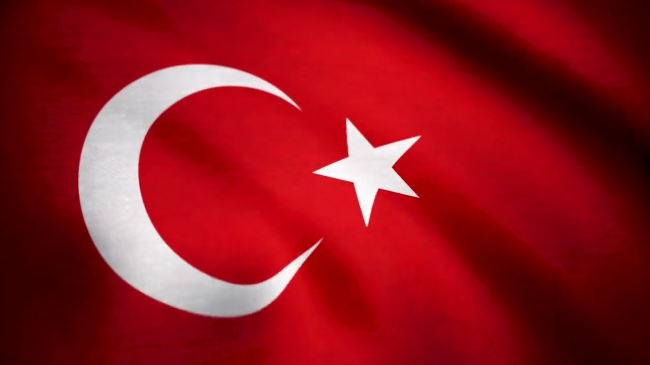 Törenler İçin Dalgalanan Türk Bayrağı - 1 Saat Boyunca