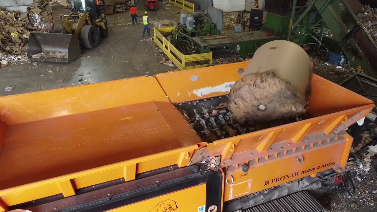 Pronar 2.1010 shredding Large paper rolls