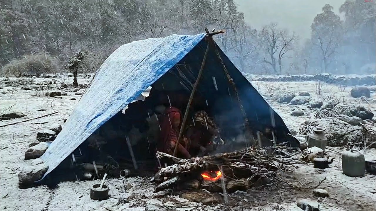 Best Life in A Himalayan Shepherd&rsquo;s During the Rainy Day | Most Relaxing | Village Documentary Video