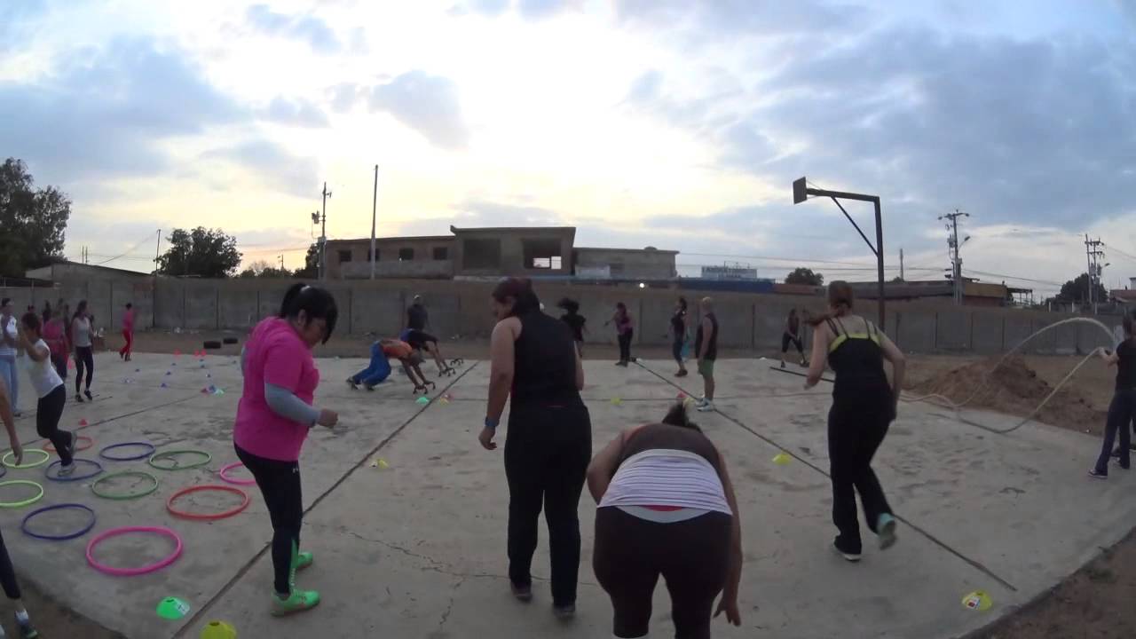 EL PINAR FIT SUPER CLASE DE EJERCICIOS FUNCIONALES TIPO CROSSFIT 14-07-2015 /8