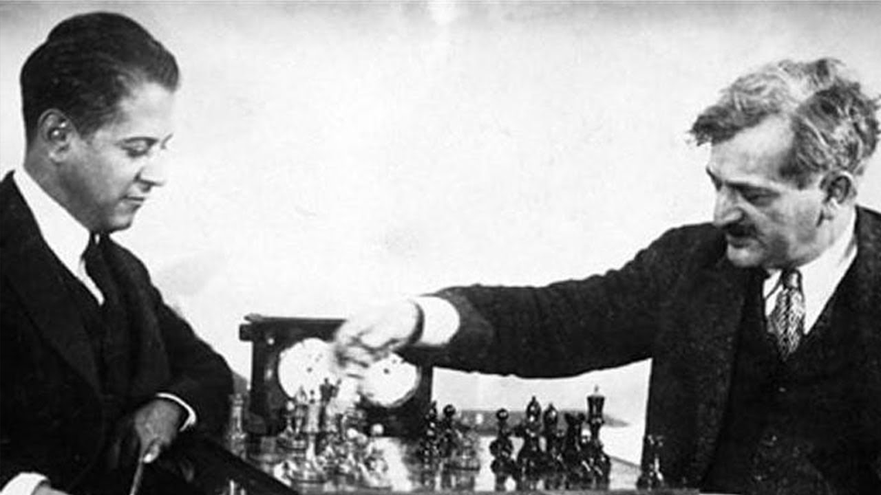 👑 CLASE MAESTRA de Finales: Capablanca vs Lasker y la TÉCNICA para Dejar ATADO a tu Rival (1921)