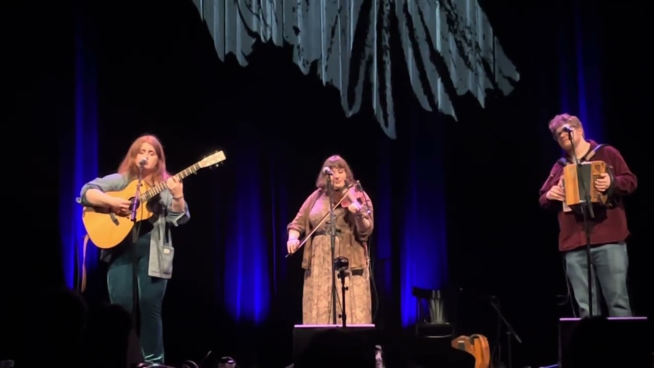 Cartwright/Stewart/Mabbett 26. Guinness Celtic Spring @ „27.Akkordeonfestival“ - Theater Akzent 4.3.