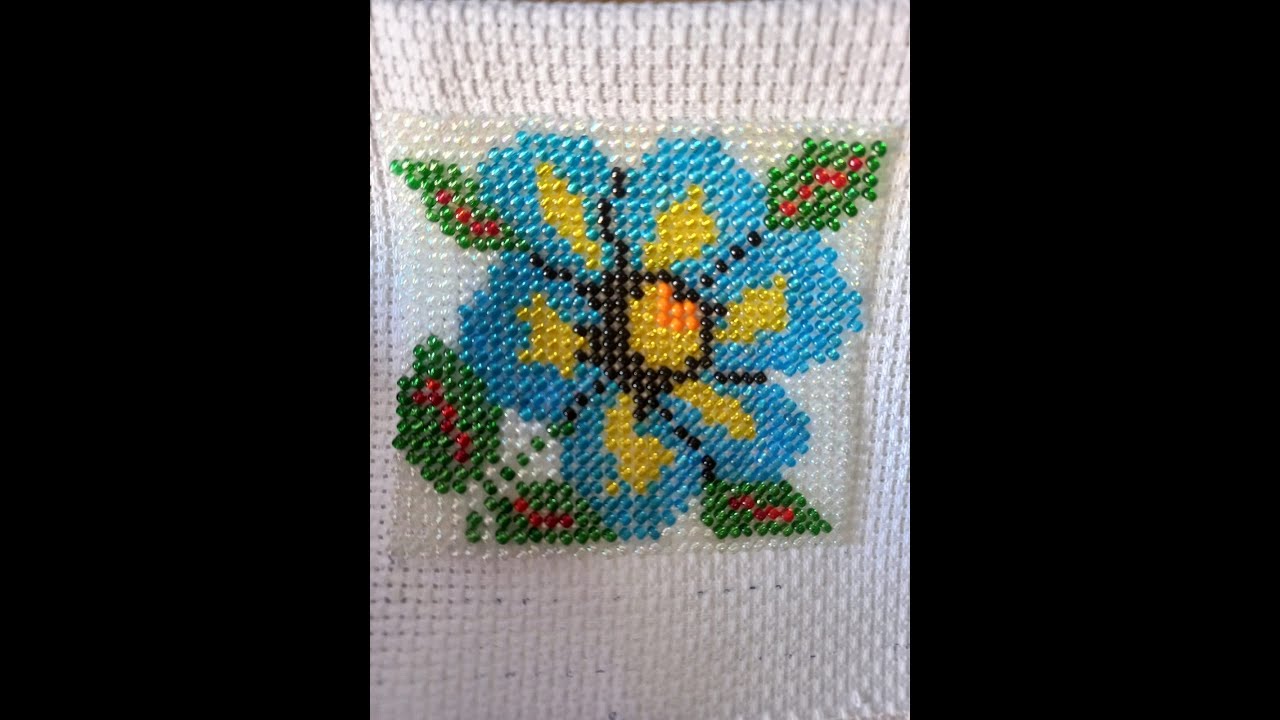 FLOR BORDADA CON CHAQUIRA , CREACIONES  EFFI