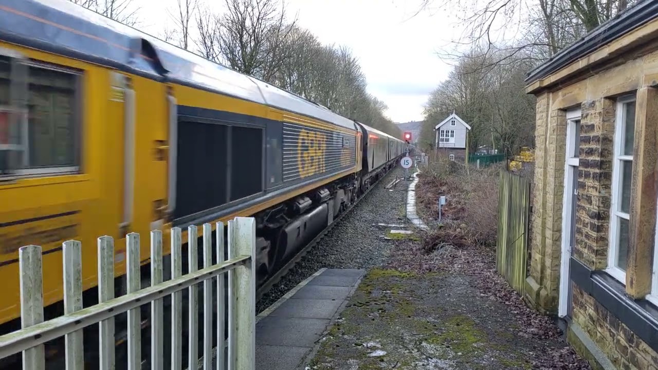 Great Britain Railfreight 66 786 at Hebden Bridge: 07/01/2026.