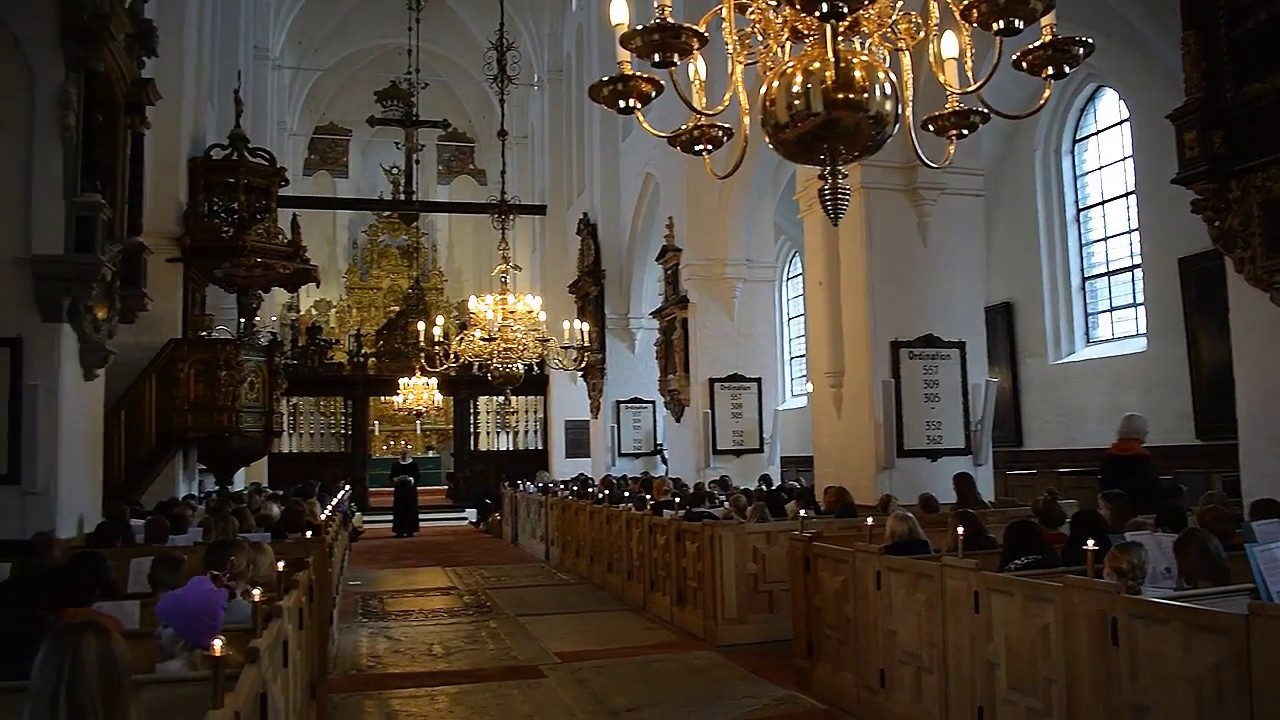 Mellemtrinnet til salmesang i Domkirken
