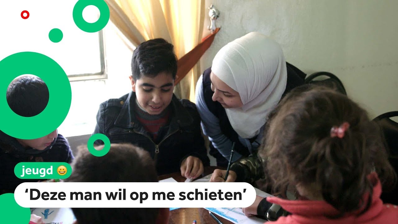 Syrische kinderen tekenen doden en bommen