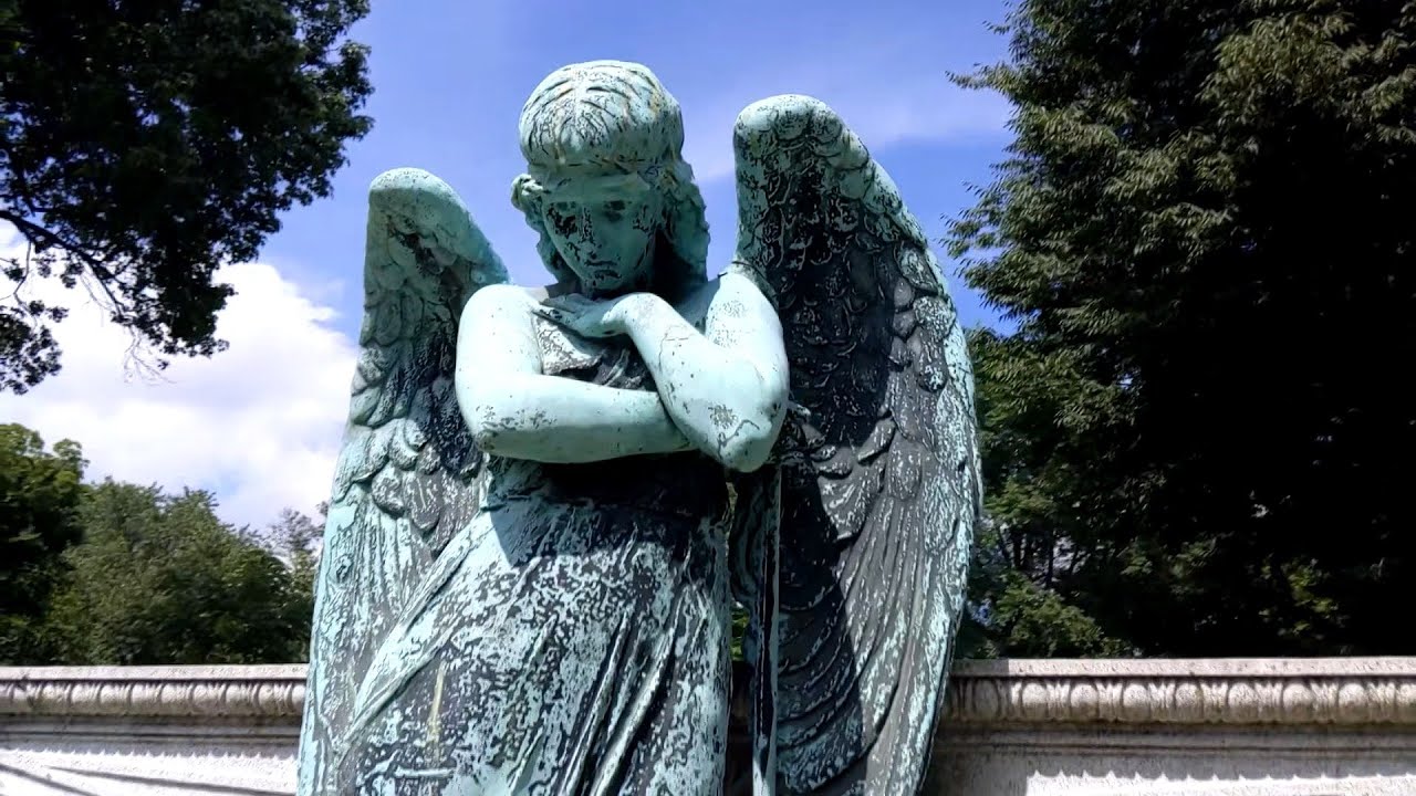 Peaceful Music - Beautiful Bellefontaine Calvary Cemetery in St. Louis