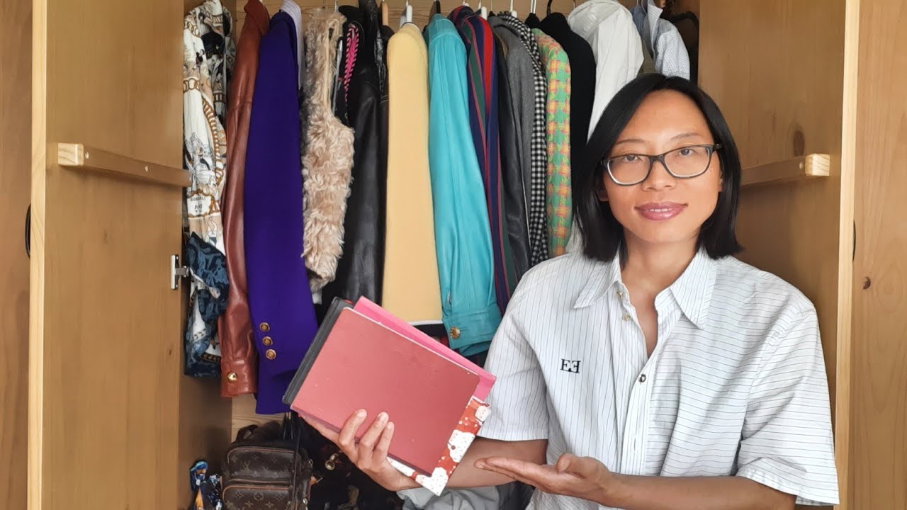 How to journal for a curated wardrobe and mindful shopping.