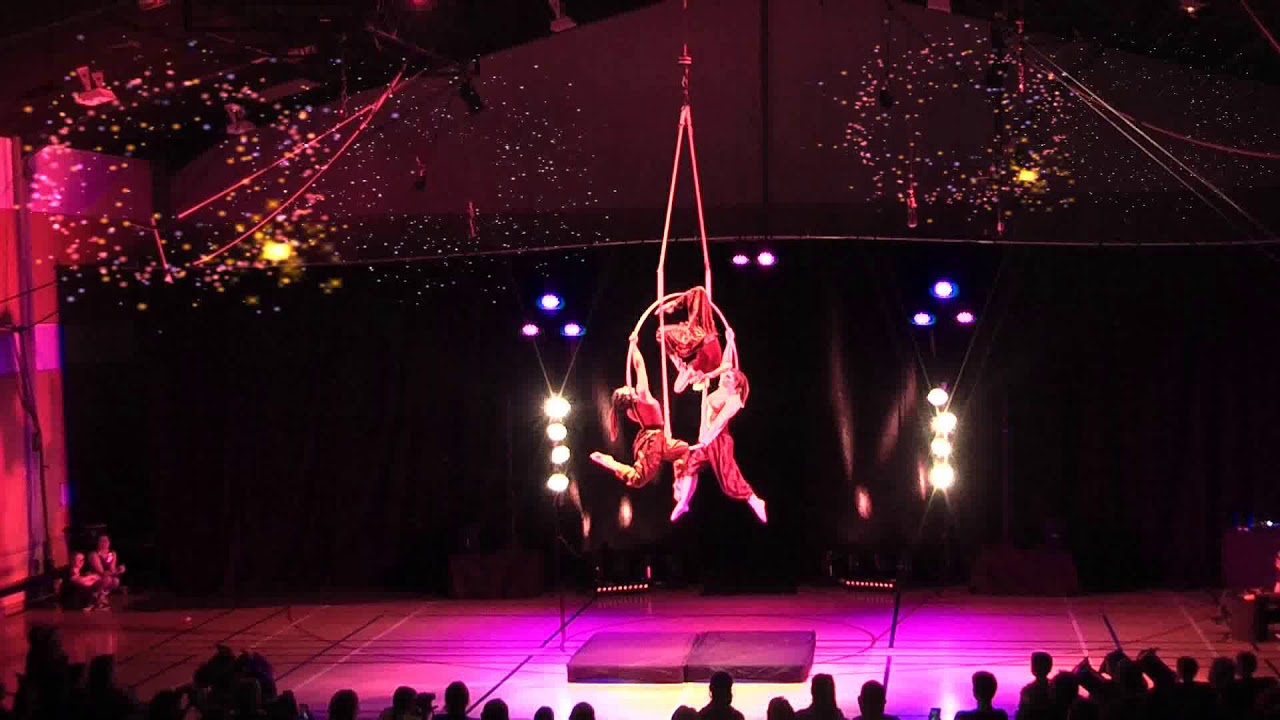 Anaëlle Lou Anne Siréna Anneau Cabaret 2020